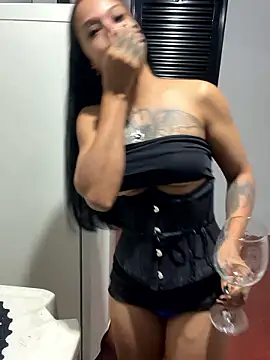 HyaraMoon online show from January 14, 2026, 11:41 pm