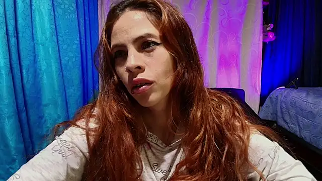 Snapshot of Gabys1610 chatting on February 18, 2026, 11:34 pm Gabys1610 online show from February 18, 2026, 11:34 pm