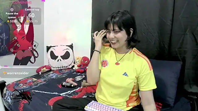 Snapshot of natsumixx chatting on June 24, 2026, 5:39 am natsumixx online show from June 24, 2026, 5:39 am