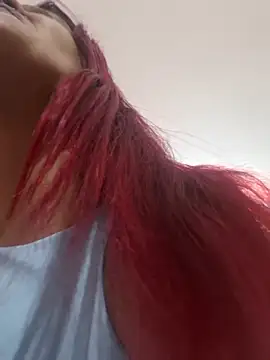 cintia love online show from March 17, 2026, 9:18 pm