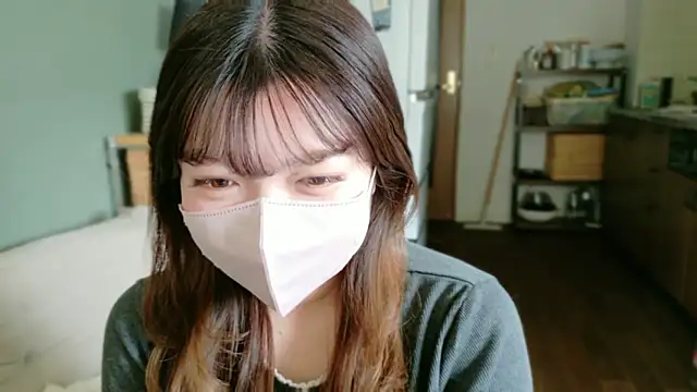   Yui  online show from February 27, 2026, 2:01 am