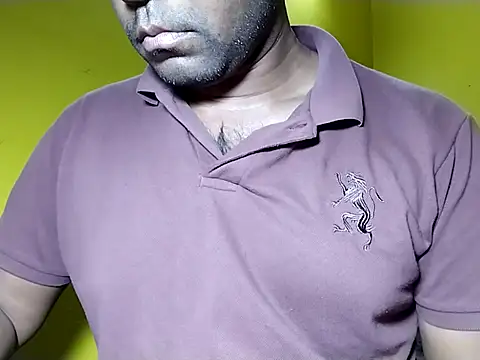 Snapshot of Lucky___05 chatting on February 2, 2026, 7:29 am Lucky 05 online show from February 2, 2026, 7:29 am