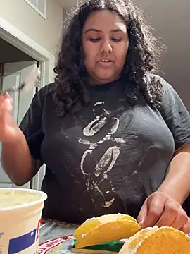 Angeliccreamyrican online show from February 10, 2026, 3:38 am