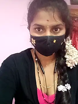 Snapshot of Tamil_Hot_Anu chatting on January 11, 2026, 6:15 pm Tamil Hot Anu online show from January 11, 2026, 6:15 pm