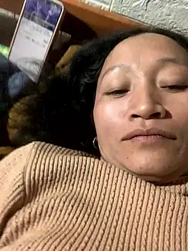 Snapshot of donaaa2 chatting on February 18, 2026, 2:13 pm donaaa2 online show from February 18, 2026, 2:13 pm