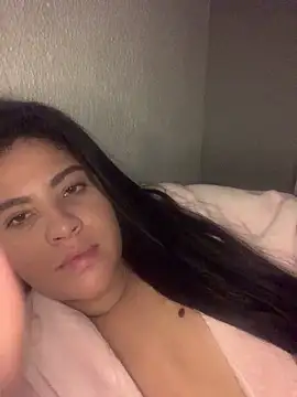 kahraujo online show from March 25, 2026, 4:45 am