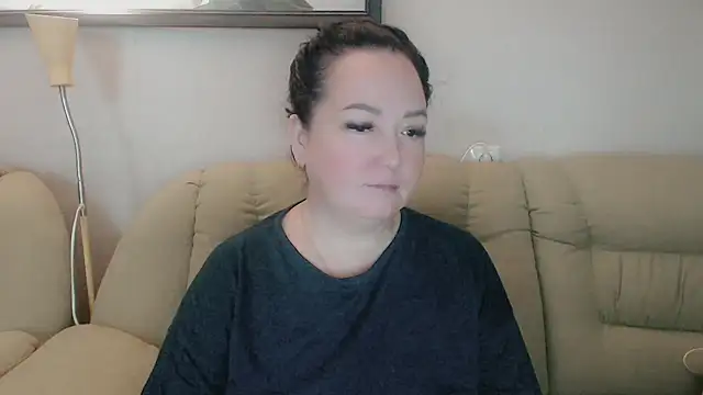 Snapshot of infinity_loveliness chatting on September 28, 2025, 5:36 am infinity loveliness online show from September 28, 2025, 5:36 am