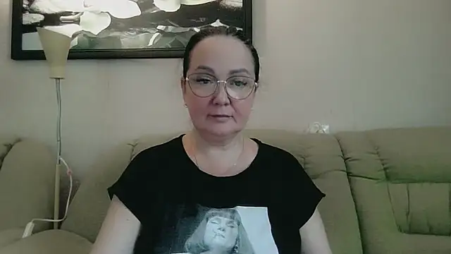 Snapshot of infinity_loveliness chatting on July 11, 2026, 7:19 am infinity loveliness online show from July 11, 2026, 7:19 am