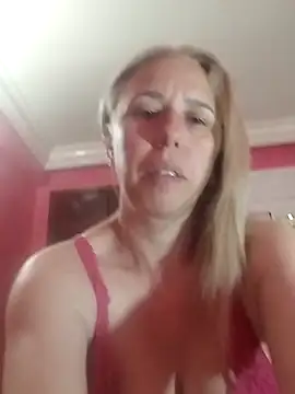 Adinashow12 online show from April 21, 2026, 10:11 am