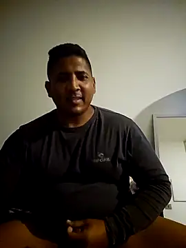 xxxch3o online show from March 7, 2026, 2:29 am