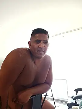 xxxch3o online show from January 8, 2026, 9:54 pm