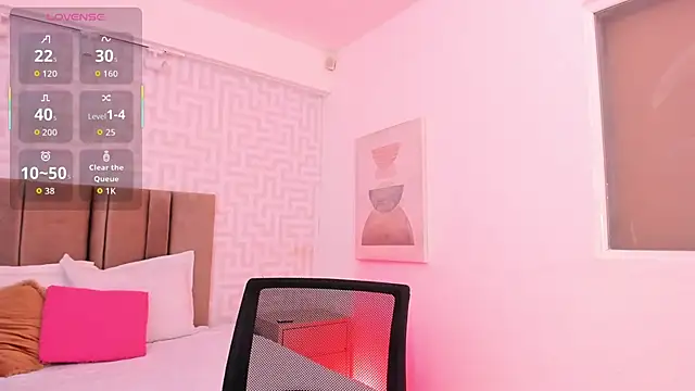 Alondra 2526 online show from January 14, 2026, 6:33 pm