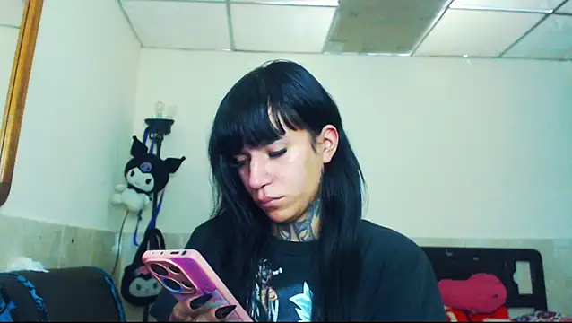 jazmin wolf online show from April 5, 2026, 1:07 pm