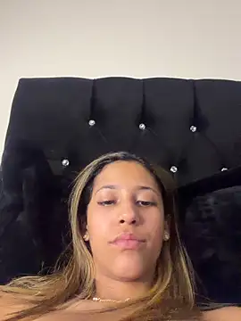 vicky bass  online show from March 4, 2026, 8:27 pm