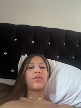 vicky bass  online show from March 7, 2026, 7:41 pm