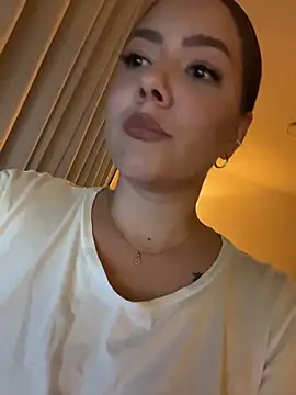 Just Sophie  online show from January 6, 2026, 12:36 am