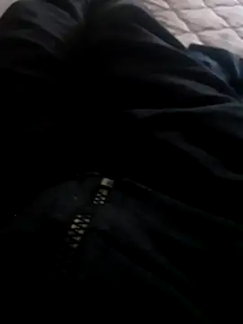 rolaaa2000 online show from May 25, 2026, 1:05 am