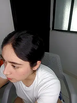 SweetAlbedo online show from February 25, 2026, 9:03 pm