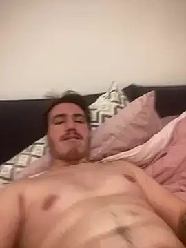 Snapshot of Kev18bwc chatting on January 9, 2026, 8:05 pm Kev18bwc online show from January 9, 2026, 8:05 pm