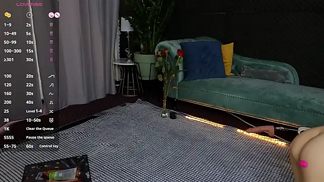 Snapshot of SamaraShadow chatting on February 12, 2026, 5:51 am SamaraShadow online show from February 12, 2026, 5:51 am