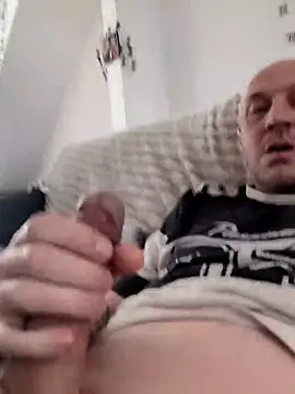 parish7196 online show from April 19, 2026, 2:40 pm