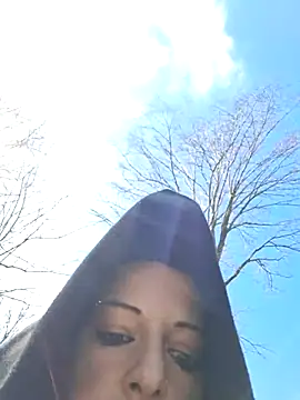 lolipopmaria online show from February 25, 2026, 10:37 am