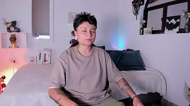 Zury Ramirez online show from February 7, 2026, 8:17 pm