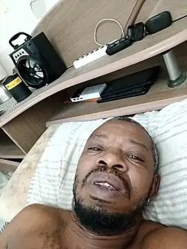 Negaomalinha1 online show from January 6, 2026, 7:40 pm