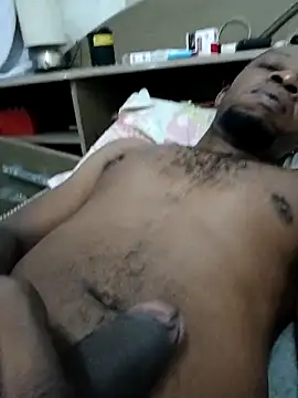 Snapshot of Negaomalinha1 chatting on February 10, 2026, 2:32 am Negaomalinha1 online show from February 10, 2026, 2:32 am