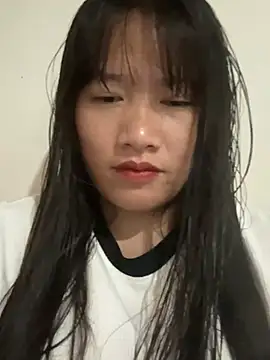 Snapshot of Suni-ii chatting on February 25, 2026, 1:22 pm Suni-ii online show from February 25, 2026, 1:22 pm