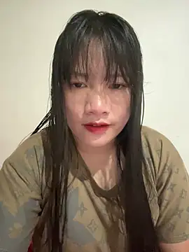 Snapshot of Suni-ii chatting on February 13, 2026, 6:24 am Suni-ii online show from February 13, 2026, 6:24 am