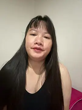 Snapshot of Suni-ii chatting on May 19, 2026, 10:17 pm Suni-ii online show from May 19, 2026, 10:17 pm