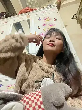 mode-bae online show from January 11, 2026, 2:02 pm