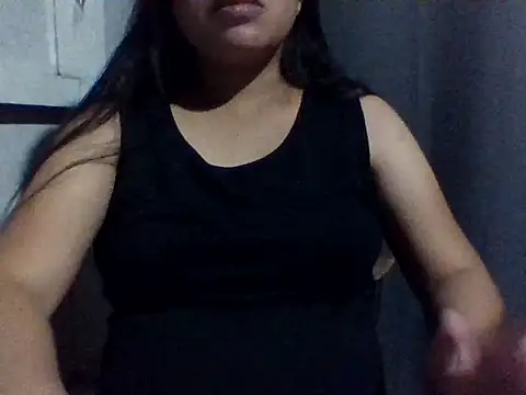 sweetprinces08 online show from April 9, 2026, 11:49 am