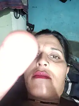 Bhavna8080 online show from August 5, 2026, 6:13 pm