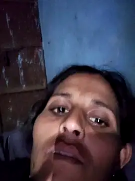 Bhavna8080 online show from February 23, 2026, 2:39 pm