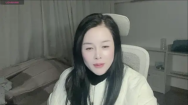 Snapshot of n1n2026111 chatting on January 12, 2026, 12:23 pm n1n2026111 online show from January 12, 2026, 12:23 pm