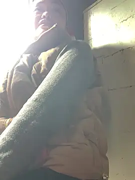 hinicky-0 online show from February 23, 2026, 3:30 am