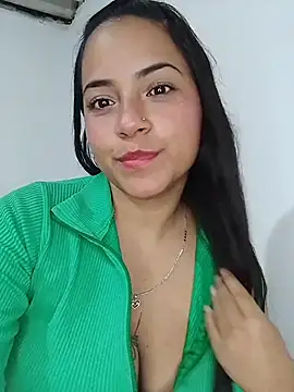 Snapshot of Maliha_21 chatting on February 24, 2026, 6:42 pm Maliha 21 online show from February 24, 2026, 6:42 pm