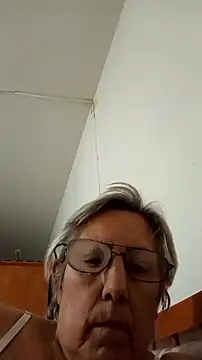 Snapshot of Marce1903 chatting on June 8, 2026, 4:24 am Marce1903 online show from June 8, 2026, 4:24 am