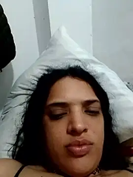 Ivybond  online show from January 10, 2026, 9:10 pm