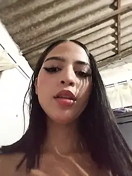 Snapshot of Aitana_2-0 chatting on February 23, 2026, 11:05 pm Aitana 2-0 online show from February 23, 2026, 11:05 pm