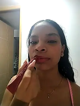 KATALINA SANTANA  online show from February 9, 2026, 11:36 pm