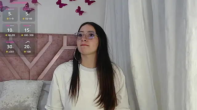 Roxy Fox- online show from February 5, 2026, 2:07 am