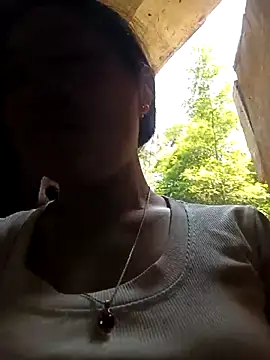 vesla-2k online show from March 2, 2026, 4:46 am