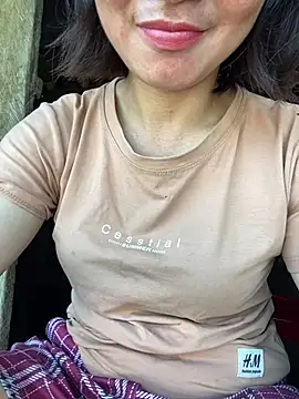 Some-03 online show from April 9, 2026, 4:03 am