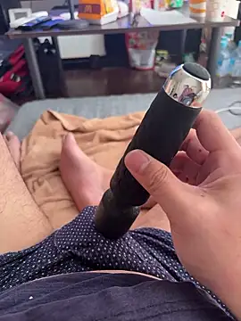 atusi0910 online show from February 24, 2026, 3:40 am