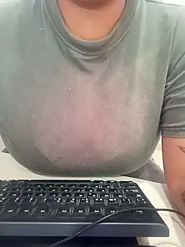 Snapshot of MARIA__PUSSY chatting on January 14, 2026, 1:48 pm MARIA PUSSY online show from January 14, 2026, 1:48 pm