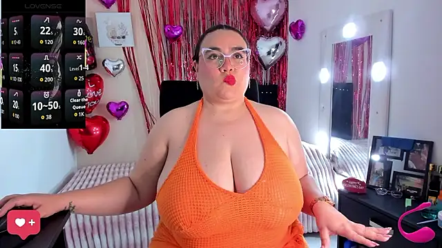 Snapshot of KarlaLannee chatting on February 4, 2026, 4:07 am KarlaLannee online show from February 4, 2026, 4:07 am