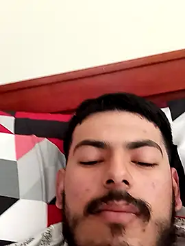 Snapshot of Mateotubbe chatting on January 17, 2026, 12:31 pm Mateotubbe online show from January 17, 2026, 12:31 pm